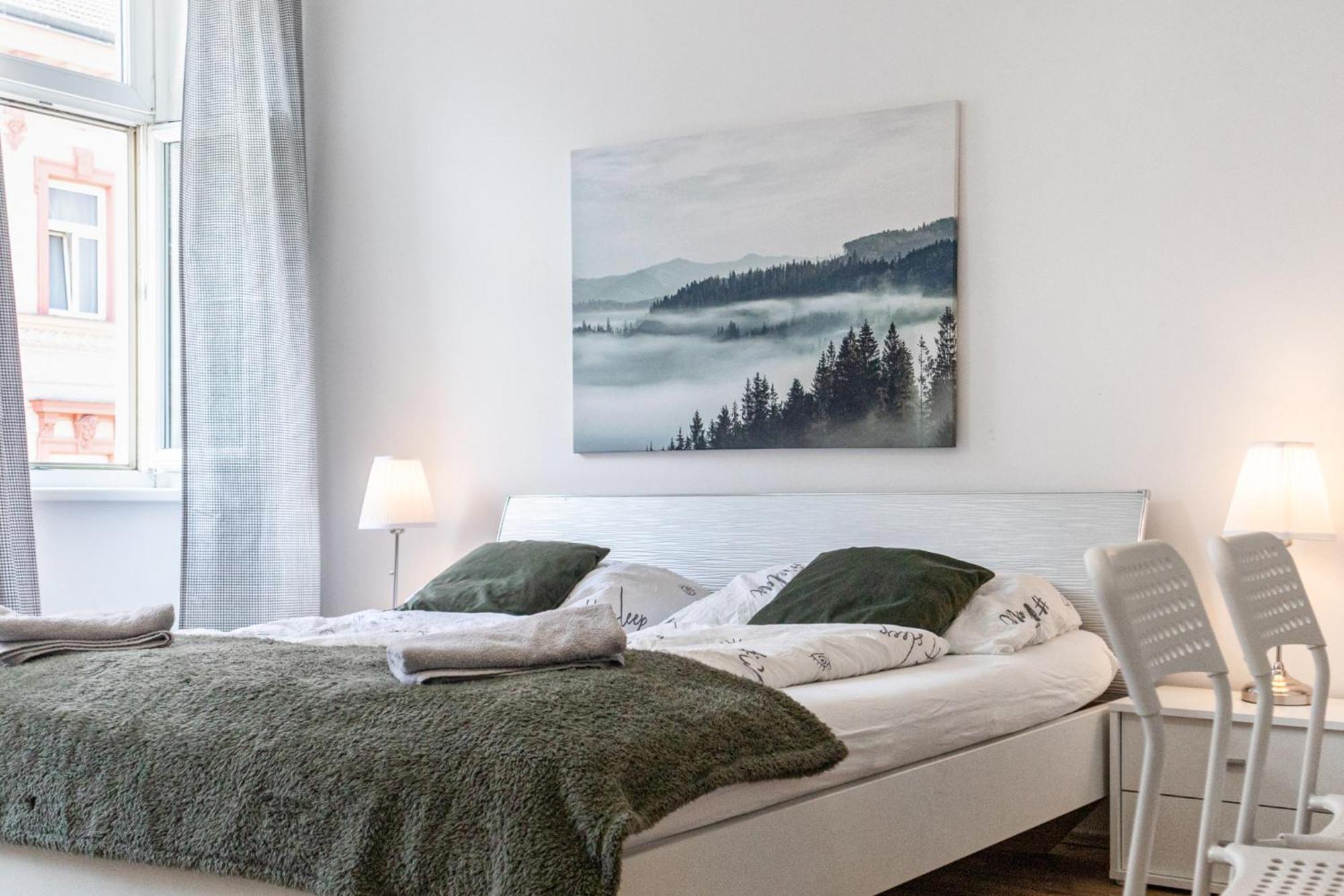 Lovely 2br With Ideal Location Apartment Wien